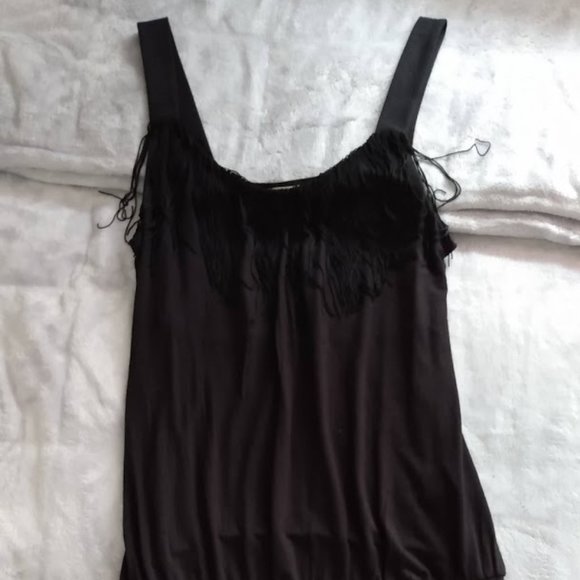 Black tank top with tassle detailing - Picture 4 of 7